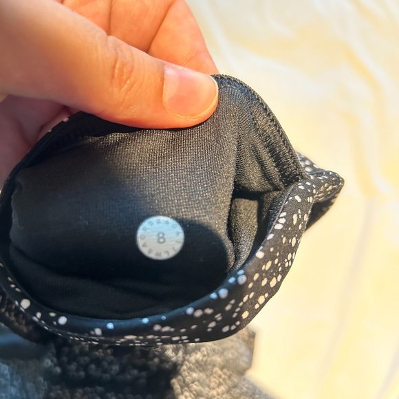 GUC Lululemon 7/8 length LEGGINGS Size 8 - Picture 3 of 5